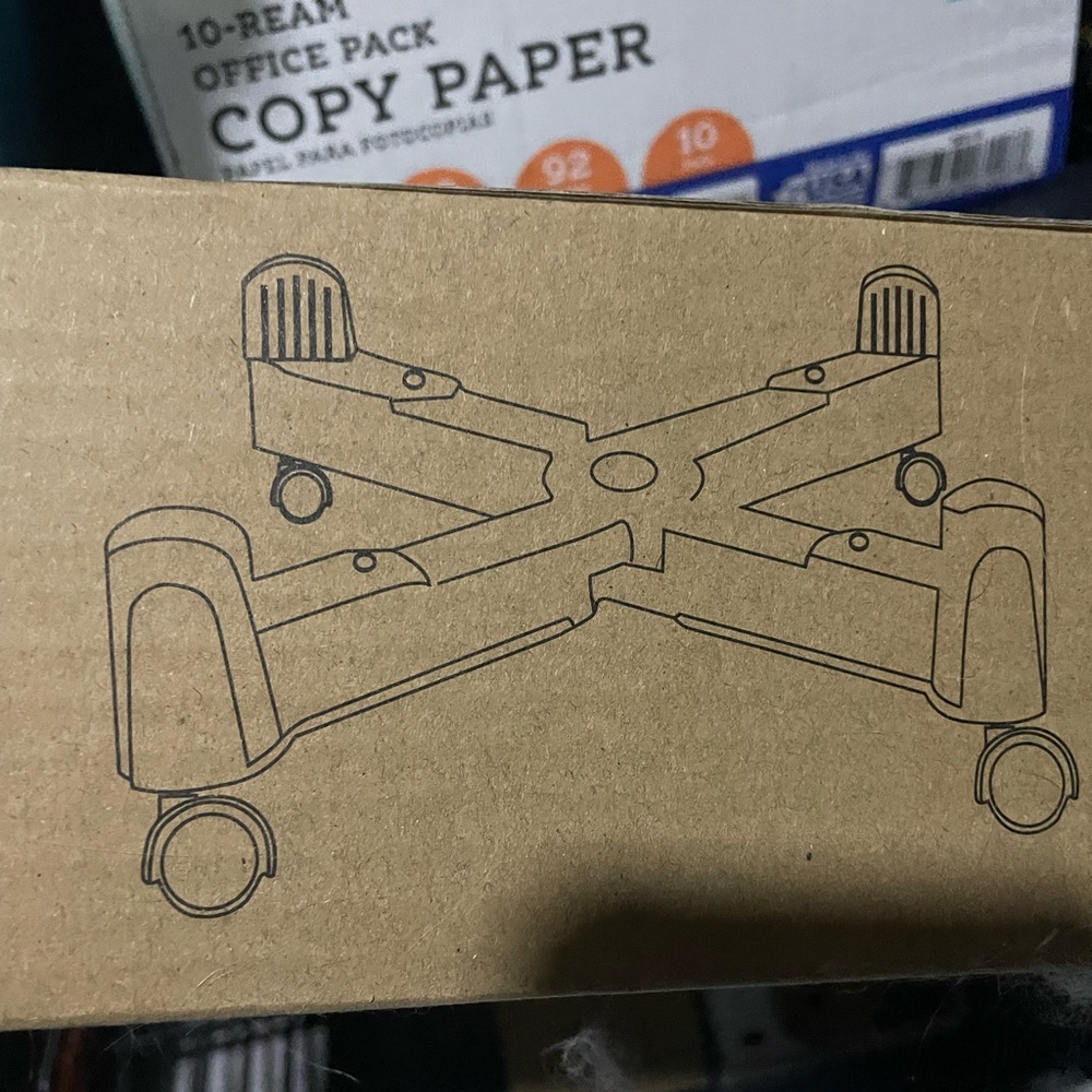 Mobil pc stand with wheels 
New